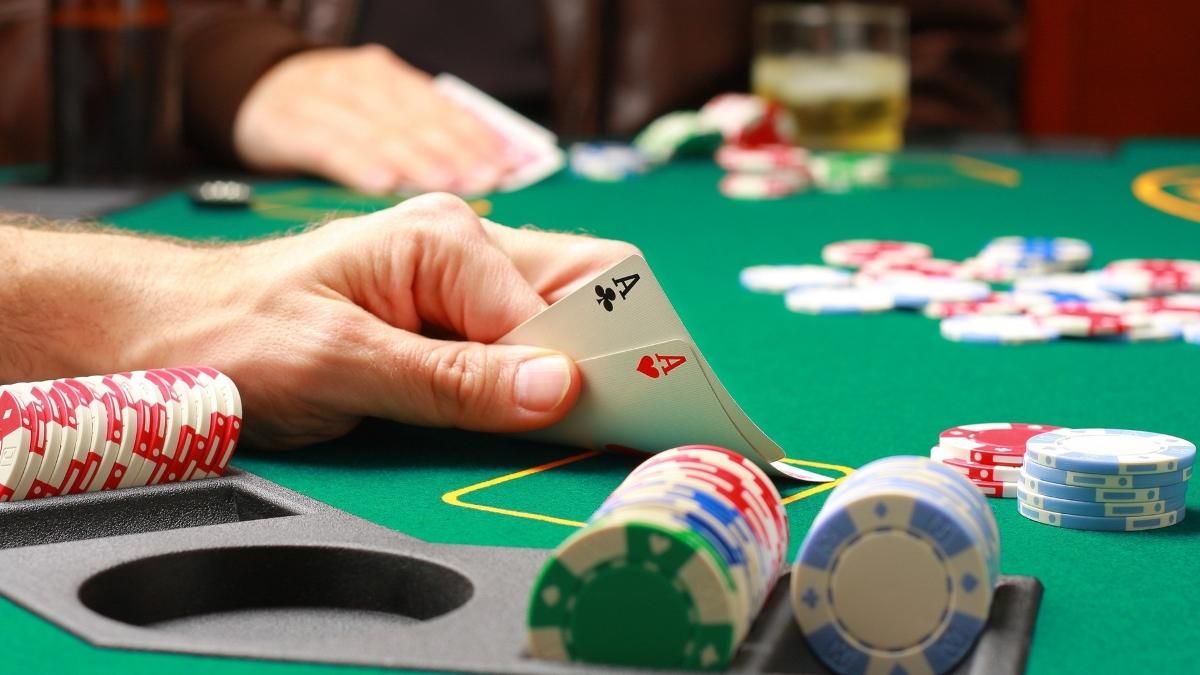 play-1win-poker
